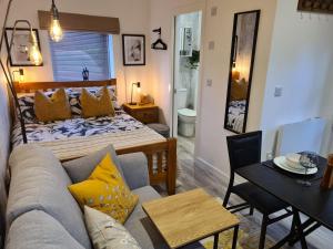 Ruang duduk di Findon nook