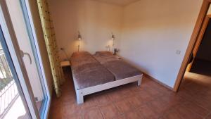 Posteľ alebo postele v izbe v ubytovaní Mas Pinell, 3 bedroom at 50m from the beach.