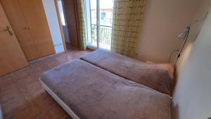 Posteľ alebo postele v izbe v ubytovaní Mas Pinell, 3 bedroom at 50m from the beach.