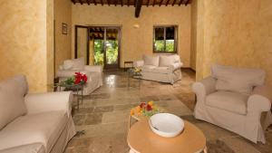 Imagen de la galería de PoloTuristicoUmbria Casale Roteto con Piscina, en Città di Castello