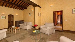 Imagen de la galería de PoloTuristicoUmbria Casale Roteto con Piscina, en Città di Castello 20 fotos más