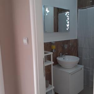 Zdjęcie z galerii obiektu Apartman 4L w mieście Kladovo