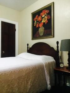 Postel nebo postele na pokoji v ubytování Moreland Guesthouse