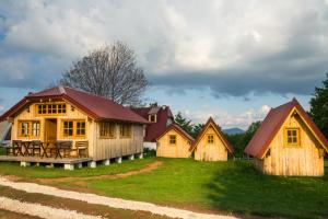 Clădirea în care este situat/ăcampingul