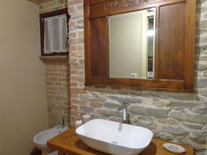 Koupelna v ubytování Cascina Romanino