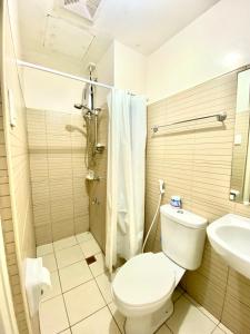 Koupelna v ubytování 1-BEDROOM CONDO UNIT + 1 fotografie