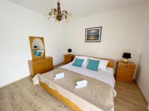 Postel nebo postele na pokoji v ubytování Apartman Barićevi dvori
