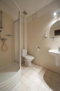 Koupelna v ubytování Hotel Roháč
