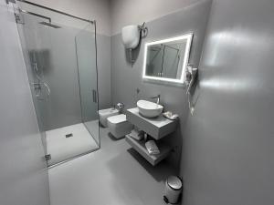 Łazienka w obiekcie Parthenope Rooms