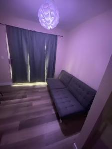 Condo in downtown free parking 4 mins frm Freemont