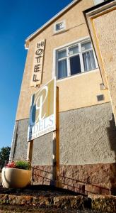 Certifikát, hodnocení, plakát nebo jiný dokument vystavený v ubytování Adels Hotel