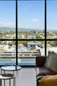 Χώρος καθιστικού στο Elegant 1BR CBD Apt Walkable&Wi-Fi&Attractions