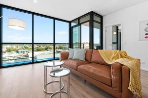 Χώρος καθιστικού στο Elegant 1BR CBD Apt Walkable&Wi-Fi&Attractions