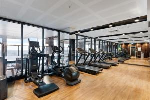 Γυμναστήριο ή/και όργανα γυμναστικής στο Elegant 1BR CBD Apt Walkable&Wi-Fi&Attractions