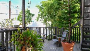 Balkon atau teras di Caribe Rentals