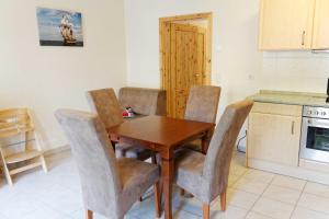 Kuchyň nebo kuchyňský kout v ubytování Haus "Gelbensander Forst" GM 69907