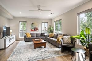 Posezení v ubytování Kate's Cottage