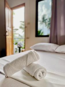Voodi või voodid majutusasutuse RedDot Guest House toas