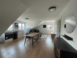 Galeriebild der Unterkunft Simplex Apartments In Bruchsal in Bruchsal + 46 Fotos