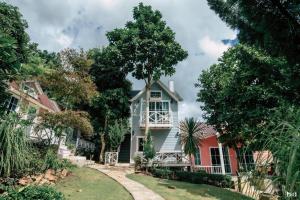 Zahrada ubytování Suriyan Villa Erawan Kanchanaburi สุริยัน วิลล่า เอราวัณ กาญจนบุรี