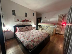 Postel nebo postele na pokoji v ubytování Nidi del faggio rosso - Family Holiday Home + 37 fotografií