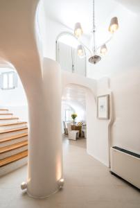 Gallery image of Elite Luxury Suites in Oia