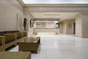 Posezení v ubytování Hotel Centmain Nagoya + 37 fotografií