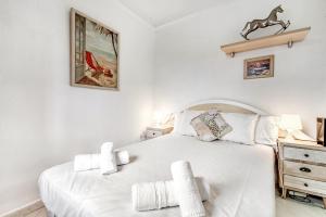 Postel nebo postele na pokoji v ubytování Casa Molins + 15 fotografií