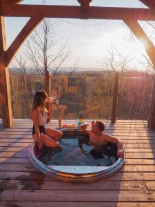 Hosté ubytování Cabanes du Hérisson, cabanes perchées de standing avec spa