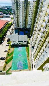 Πισίνα στο ή κοντά στο Staycation with Ocean View+Near Malls+Free Pool+Wifi+Netflix +6 φωτογραφίες