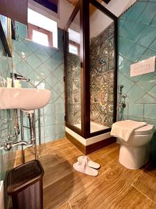 Afbeelding uit fotogalerij van Casa le Maioliche by Housilia in Cefalù +37 foto's