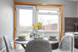 Fotografie z fotogalerie ubytování Dubbie House v destinaci Leven-Fife