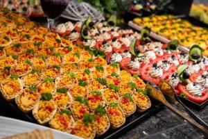 Місця харчування у цей курортний готель або поблизу
