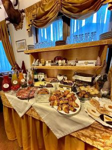 Toit of the bed and breakfast aladel või selle läheduses