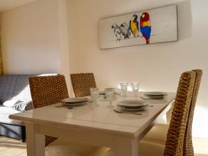 Posezení v ubytování Apartamentos Neptuno Oropesa 3000