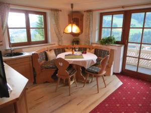 A seating area at Gästehaus am Berg