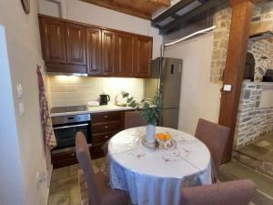 Kuchyň nebo kuchyňský kout v ubytování Pelion Cozy Residency