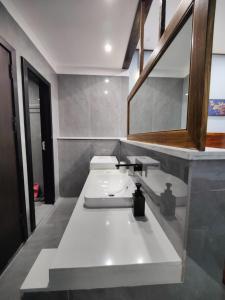 Vonios kambarys apgyvendinimo įstaigoje Xinsu Courtyard View GuestHouse