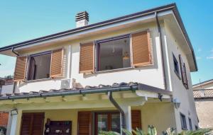 Budova, kde se apartmán nachází + 7 fotografií