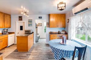 Foto dalla galleria di Blackberry Cottage with Yard Near Westport and Beach a Grayland Altre 16 foto