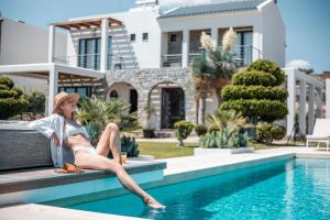 Bazén v ubytování Oneiro Villa - Voted the best Villa in Rhodes, Greece! nebo v jeho okolí