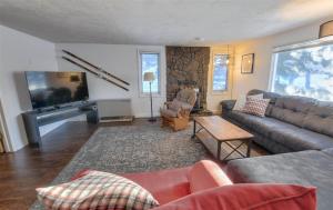 Gallery image of Fox Hollow in West Yellowstone +20 photos