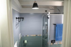 Ένα μπάνιο στο La casa sulle mura di Tropea vista mare +62 φωτογραφίες