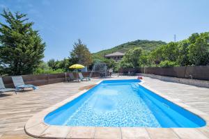Swimming pool sa o malapit sa Villa Luna e' Pedra