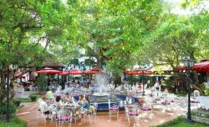 Restaurant o un lloc per menjar a Saigon Morin Hotel