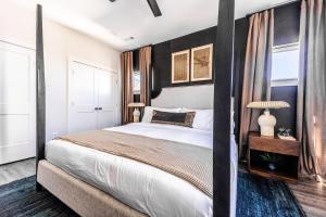 Katil atau katil-katil dalam bilik di Nashville - 234 Oceola Ave