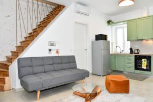 Η κουζίνα ή μικρή κουζίνα στο Captain Theo's modern apartment Martina