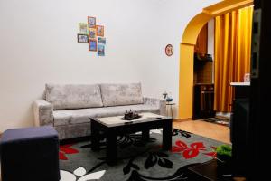Fotografie z fotogalerie ubytování Spacious Apartment next to Pazar v destinaci Korçë