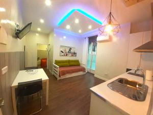 Kuchyň nebo kuchyňský kout v ubytování Céntrico apartamento entre Sol, Ópera y Pza Mayor