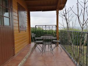 Balkon lub taras w obiekcie Cabañas Miraduero